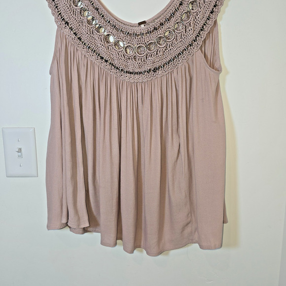 Free People Feel Free Top Taupe M Boho Festival Flowy Rayon Crochet - Picture 3 of 7